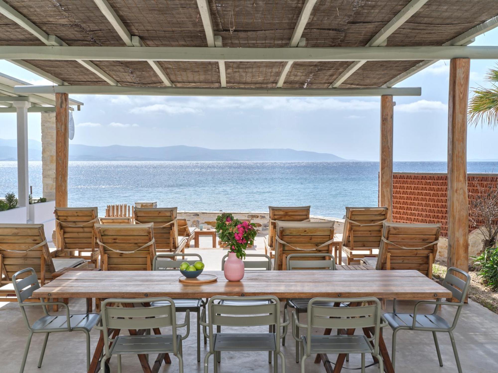 Magoo Suites Logaras Exterior foto